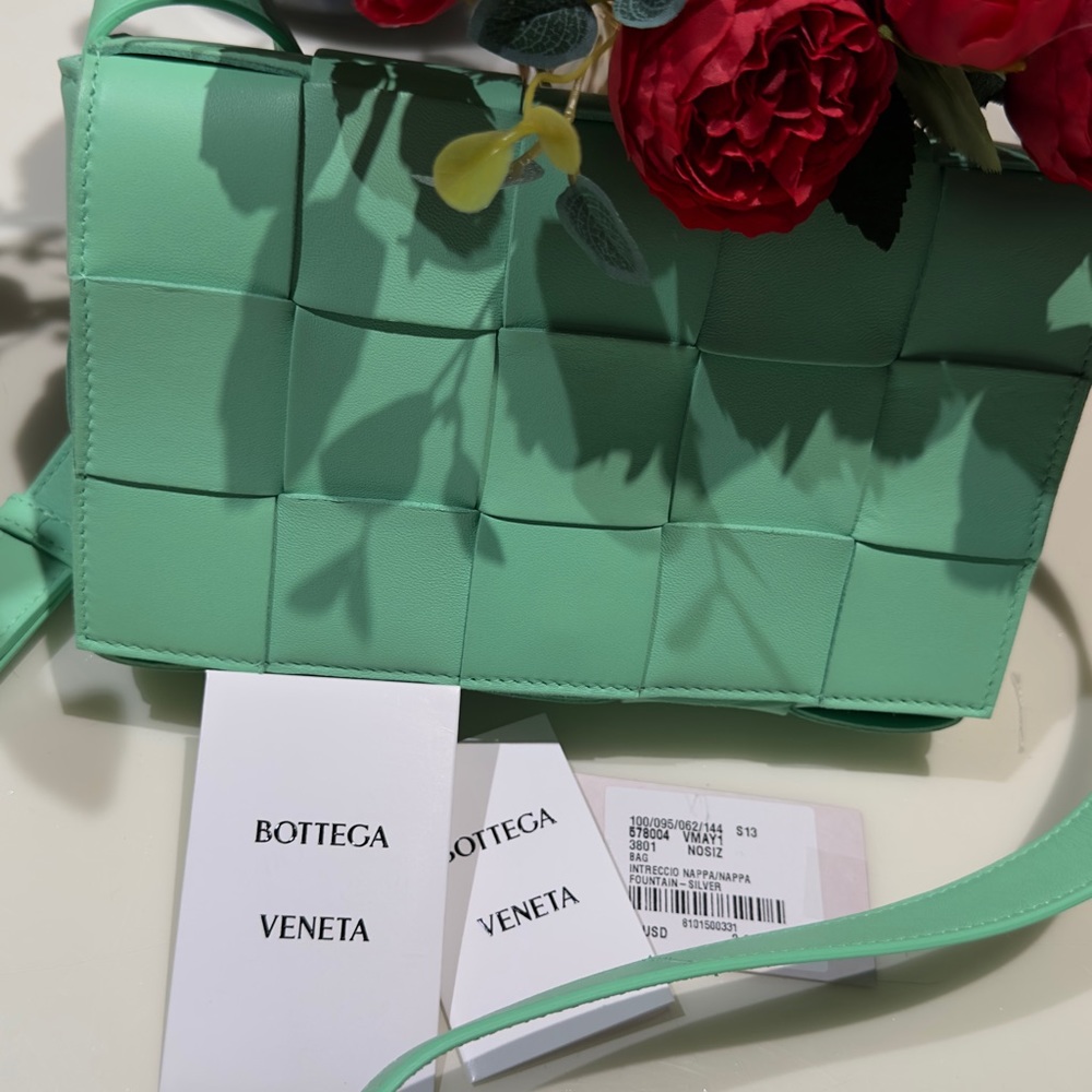 bottega veneta cassette